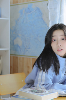 乌克兰大但人文艺术摄影师是谁
